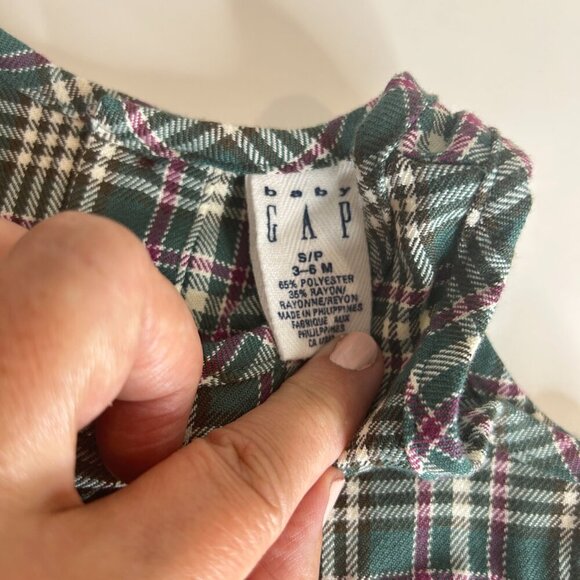 Vintage Baby Gap Green Purple Plaid Jumper Dress Sz 3-6 M Pleated Heart Applique - Picture 4 of 7